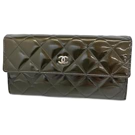 Chanel-Chanel Long Wallet in Black Patent Leather-Black