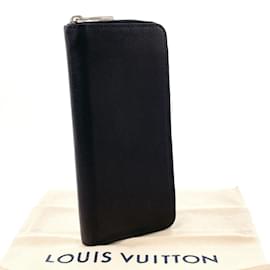 Louis Vuitton-Louis Vuitton Taiga Leather Coin Purse-Black