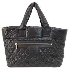 Borsa a mano Chanel Coco Cocoon Nero