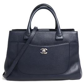 Borsa a spalla 2 vie Chanel Neo Executive Tote Blu navy