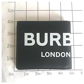 Burberry-Burberry Men's Leather Black Bi-fold Wallet-Black