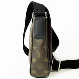 Louis Vuitton-Louis Vuitton District PM Shoulder Bag-Monogram