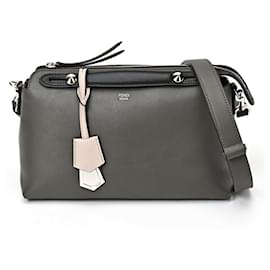 Fendi-Sac Boston en cuir marron Fendi By The Way-Marron