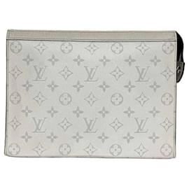 Louis Vuitton-Louis Vuitton Taigarama Clutch Bag-Brown