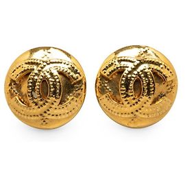 Chanel Coco Mark Gold Plated Clip Earrings Golden