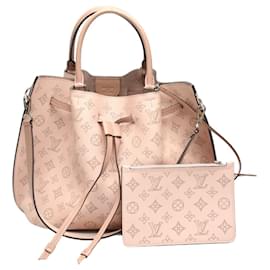 Louis Vuitton-Sac à main en cuir Mahina rose Louis Vuitton-Rose