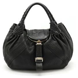 Fendi-Fendi Spy Bag Handbag Tote in Black Leather-Black