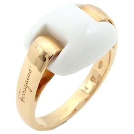 Second hand Salvatore Ferragamo Rings - Joli Closet