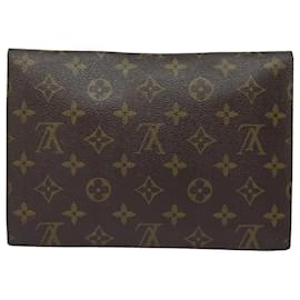 Louis Vuitton-LOUIS VUITTON Pochette Rabat Monogram 23 Sac Clutch M51940 LV Auth 81130-Monogramme