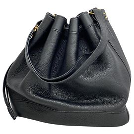 Marché Hermès Noir