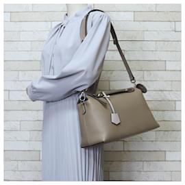Fendi-Sac à épaule Fendi By The Way-Beige