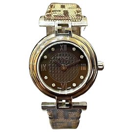 Reloj de pulsera de cuarzo para mujer Fendi Zucca Otro