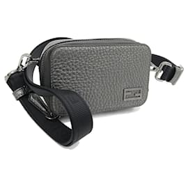 Fendi-Fendi Gray Leather Shoulder Bag-Brown