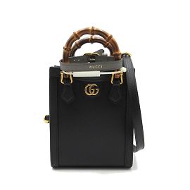 Gucci Diana Mini Tote Bag Schwarz