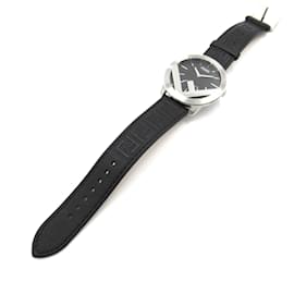 Fendi-Fendi Ehuise Quartz Wristwatch-Black