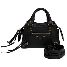 Balenciaga-Balenciaga Neo Classic City Leather Handbag-Black,Golden