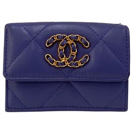 Chanel 19 Matelassé Lammleder Dreifach-Geldbörse Lila