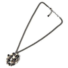 Colar de prata Chanel com pingente Prata