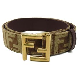 Fendi brauner Kalbsleder Standardgürtel Braun