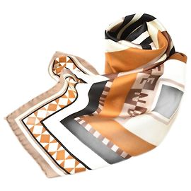 Fendi Seidentwill-Schal Braun Beige