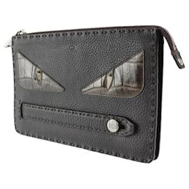 Fendi-Sac Bug's Eye Second de Fendi Selleria-Marron foncé