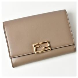 Fendi-Fendi Trifold Leather Wallet-Other