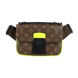 Louis Vuitton-Sac à dos S Lock Slingback de Louis Vuitton-Marron,Noir,Jaune,Monogramme