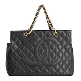 Chanel-Chanel Matelasse Handbag in Caviar Leather-Black