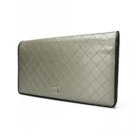 Chanel-Chanel Metallische Silber Lange Brieftasche-Silber