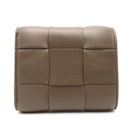 Bottega Veneta-Bottega Veneta braune Lammleder Tri-Fold Geldbörse-Braun