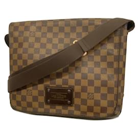 Louis Vuitton-Sac à épaule Brooklyn MM Damier Louis Vuitton-Damier ebène