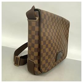 Louis Vuitton-Sac à épaule Brooklyn MM Damier Louis Vuitton-Damier ebène