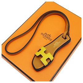 Charm Oran Nano Jones d'Hermès Noir Autre