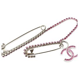 Broche de strass plateado magenta Chanel Plata