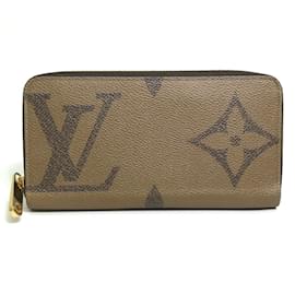 Louis Vuitton-Louis Vuitton Monogram Giant Reverse Zippy Wallet-Brown,Other,Monogram