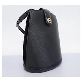 Louis Vuitton-Louis Vuitton Epi Cluny Shoulder Bag-Black