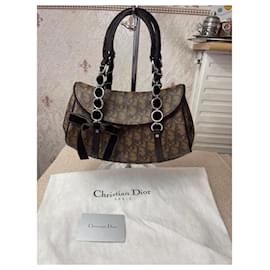 Dior-Romantic-Monogram