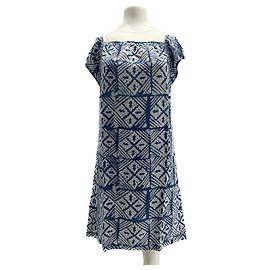 APC Kleider T.International S Seide Blau