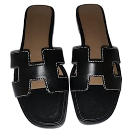 Hermès Oran leather sandals black Black