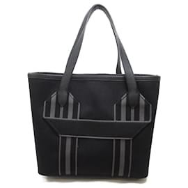 Hermès-Bolsa tote em couro Taurillon Clemence preta Hermes-Preto