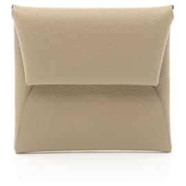 Hermès-Hermes Bastia Coin Purse in Beige-Beige