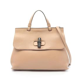 Gucci-Sac à main moyen Gucci Bamboo Daily-Beige