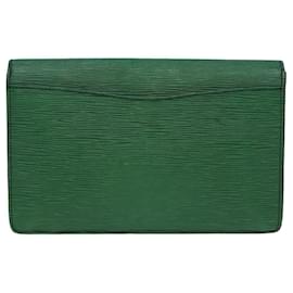 Louis Vuitton-LOUIS VUITTON Epi Montaigne 27 Sac Clutch Vert M52654 LV Auth 72064-Vert