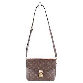 Louis Vuitton-Metis pouch in leather-Brown