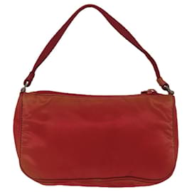 Prada-Pochette Accessoire PRADA Nylon Rouge Auth 81927-Rouge