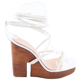 Jacquemus Saltos de couro Branco