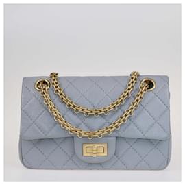 Chanel-Sac à rabat Chanel Grey Quilted Aged 224 Reissue 2.55-Gris