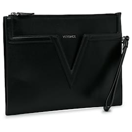 Versace-Clutch de couro preto com logo V da Versace-Preto