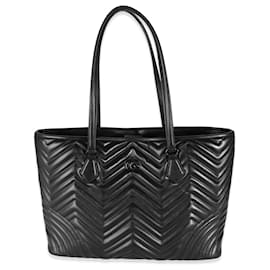 Gucci-Sac fourre-tout large Gucci GG Marmont en cuir de veau matelassé noir à chevrons-Noir