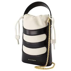 Alexander Mcqueen-The Rise Mini Crossbody - Alexander McQueen - Leather - Black-Black